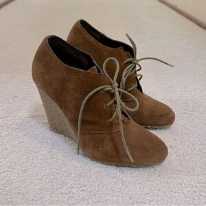 New Sam Edelman Effie Wedge Bootie